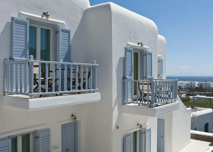 Nireas Platys Gialos (Mykonos)