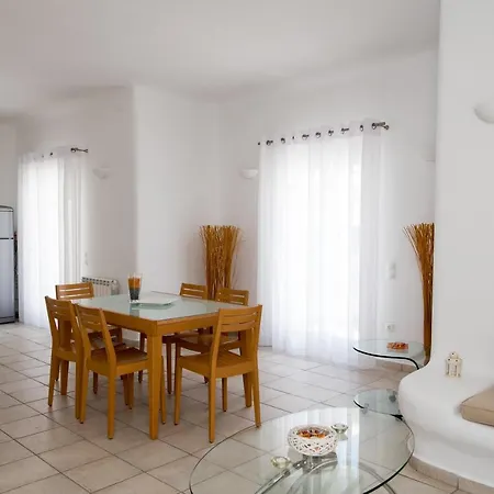 Apartment Nireas