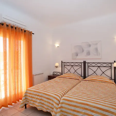 Nireas Apartment *