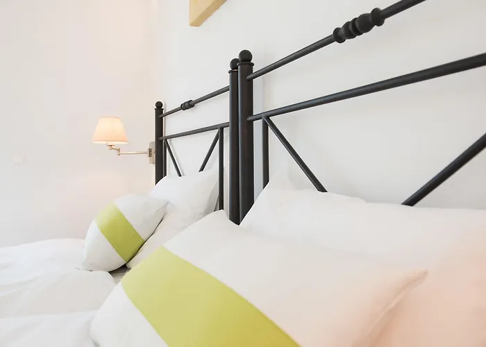 Nireas * Platis Gialos