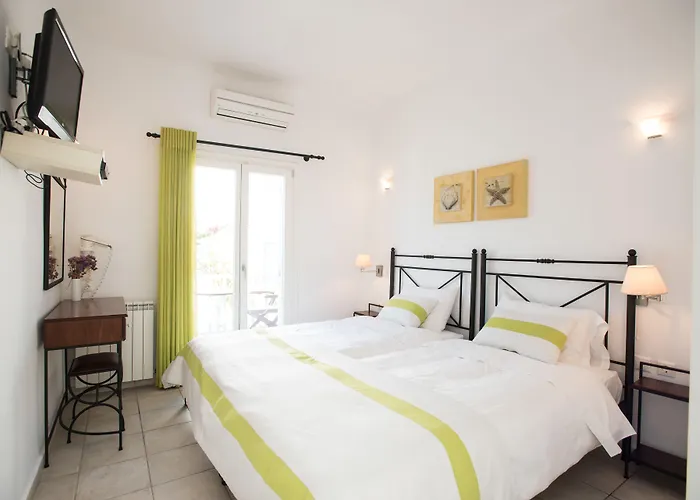 Nireas Platis Gialos