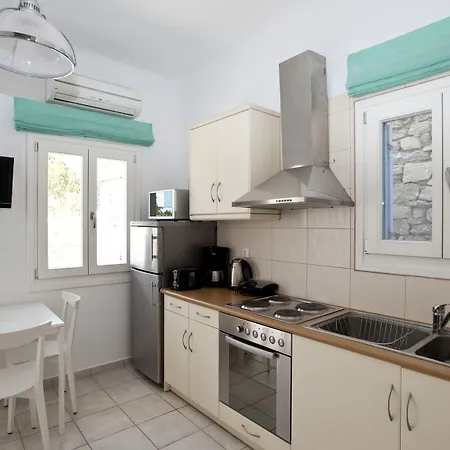 Nireas Апартаменты Платис Ялос