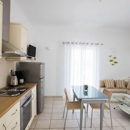 Apartment Nireas