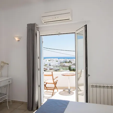 アパート ニレアス *