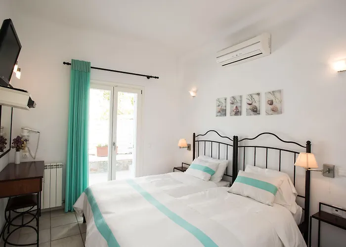 Nireas * Platys Gialos (Mykonos)